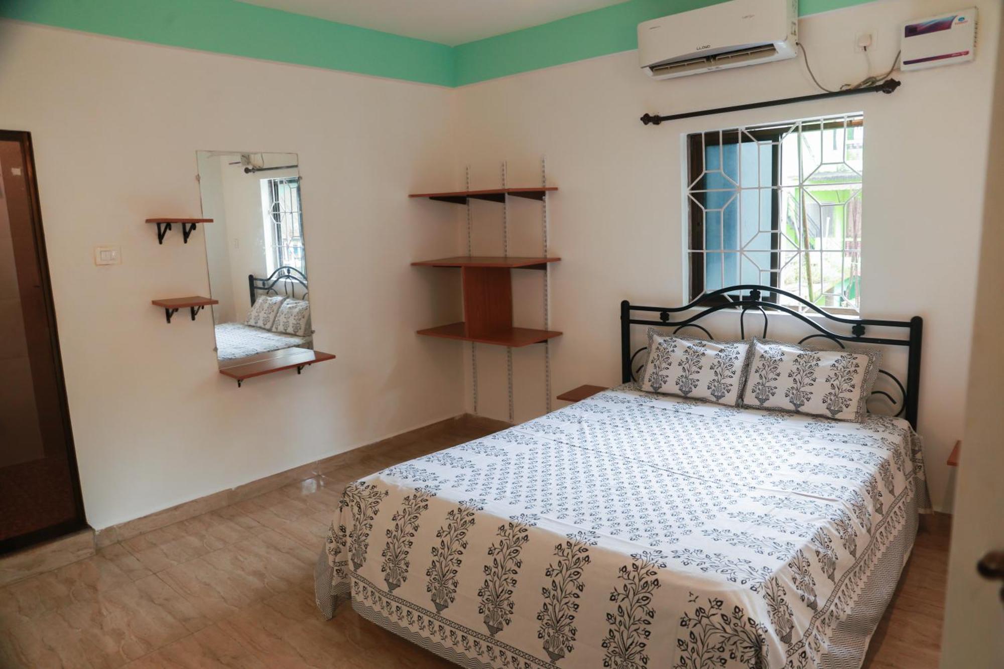 Kumbaya Beachside Hostel & Apartments At Arambol Beach Bagian luar foto