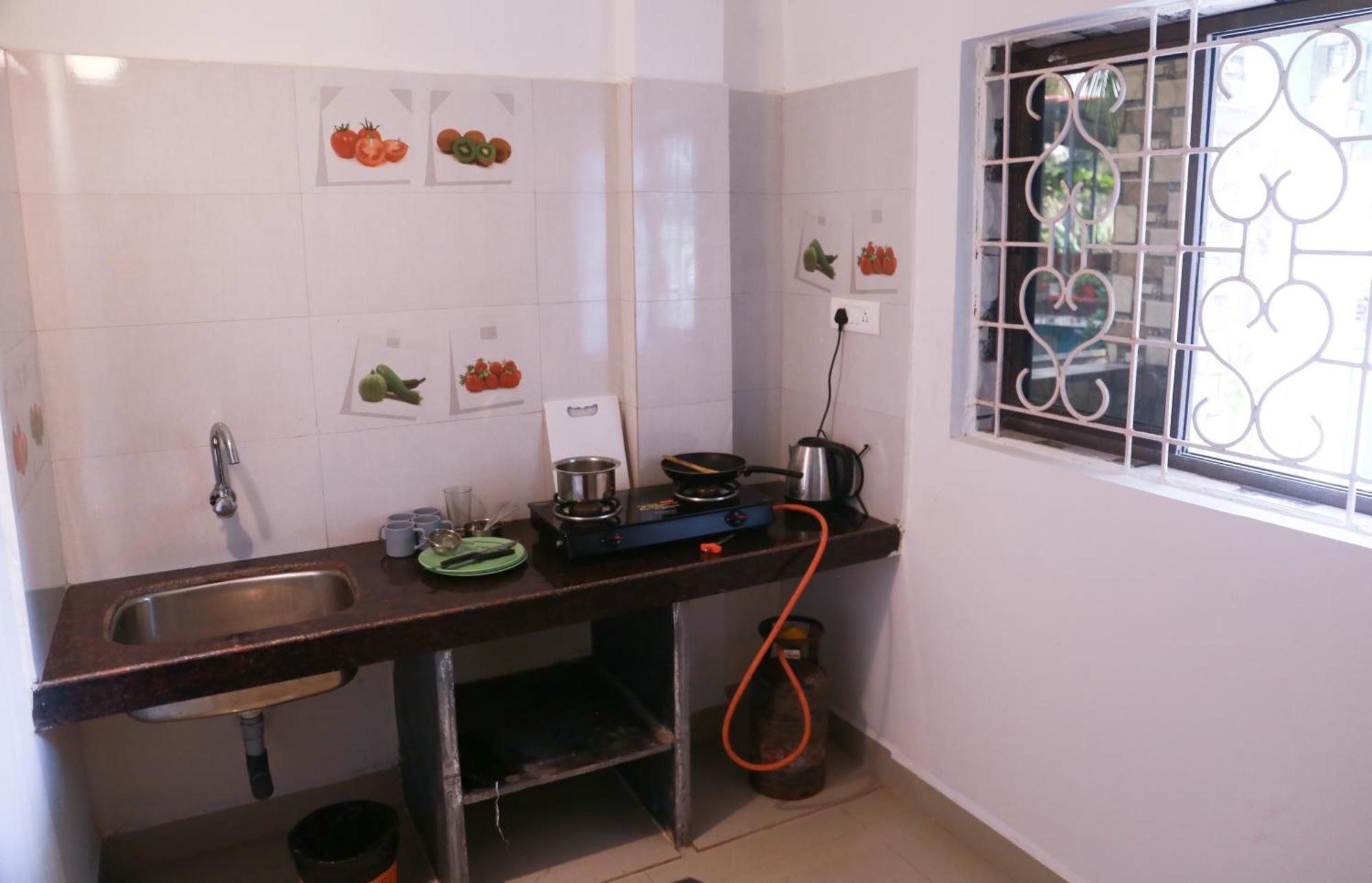 Kumbaya Beachside Hostel & Apartments At Arambol Beach Bagian luar foto